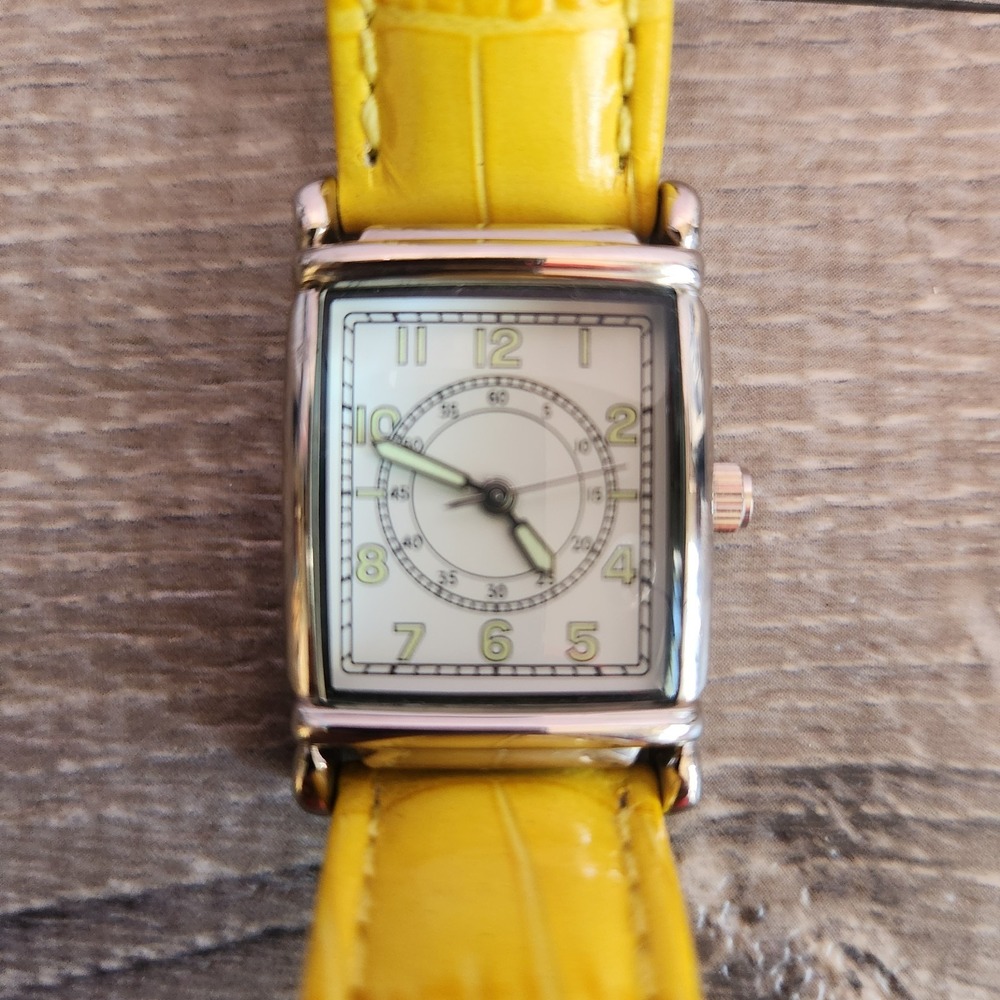 Womens Yellow Unbranded Rectangle Face Wrist Watch Leather Band New Battery